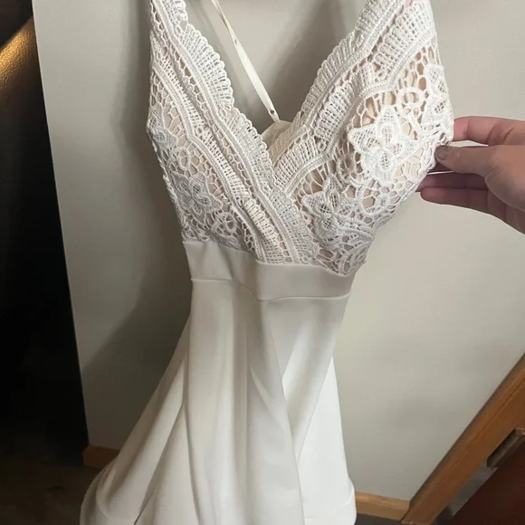 White Floral Lace Top Flowy Bottom Short Dress | Color: Cream/White | Size: S | Laurenjul's Closet